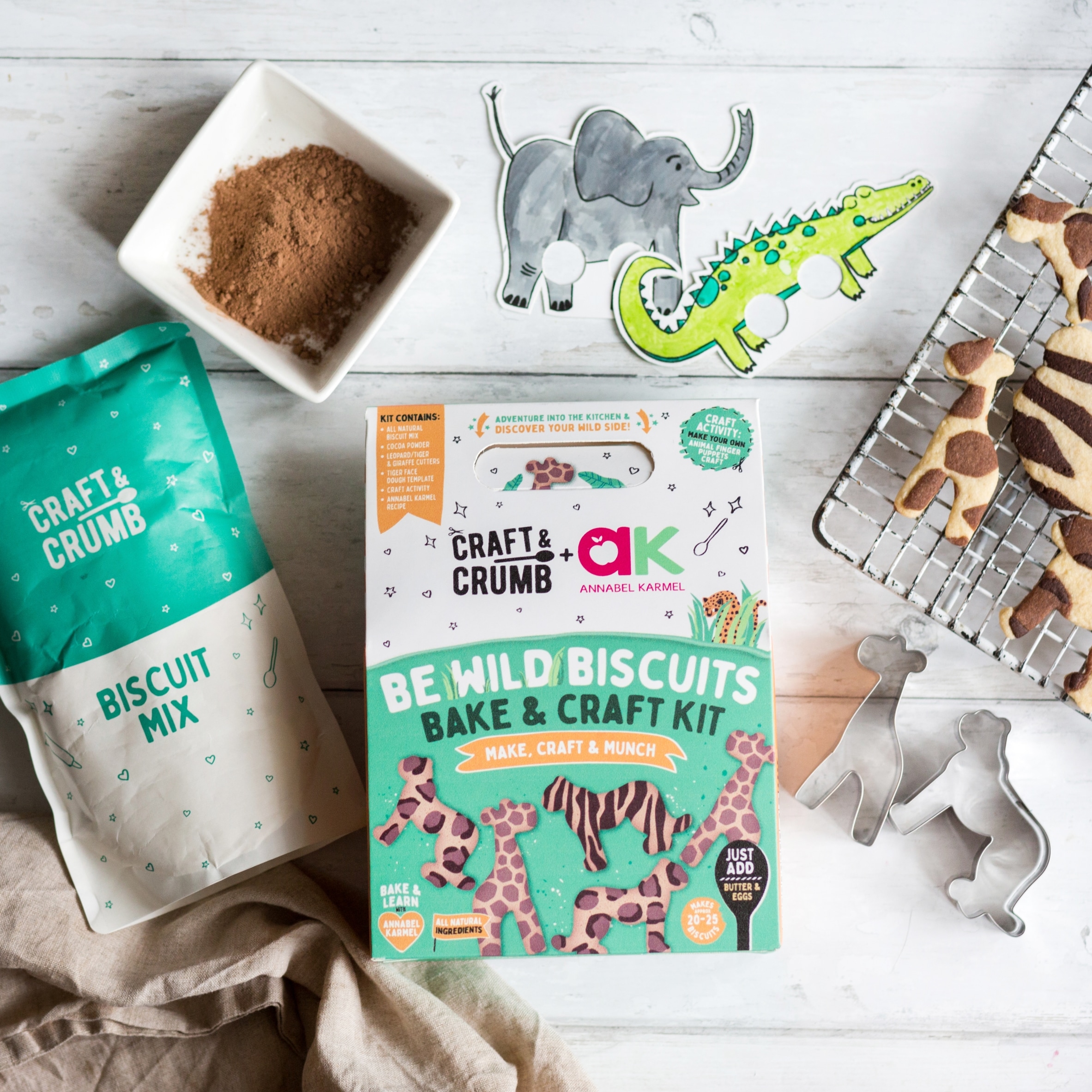 Craft & Crumb Be Wild Biscuits Bake & Craft Kit 235g thumbnail 2