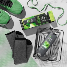 Dove Men+Care Refresh & Care Body Wash & Socks Giftset thumbnail 5