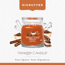 Yankee Candle Signature Medium Jar Cinnamon Stick 368g thumbnail 2