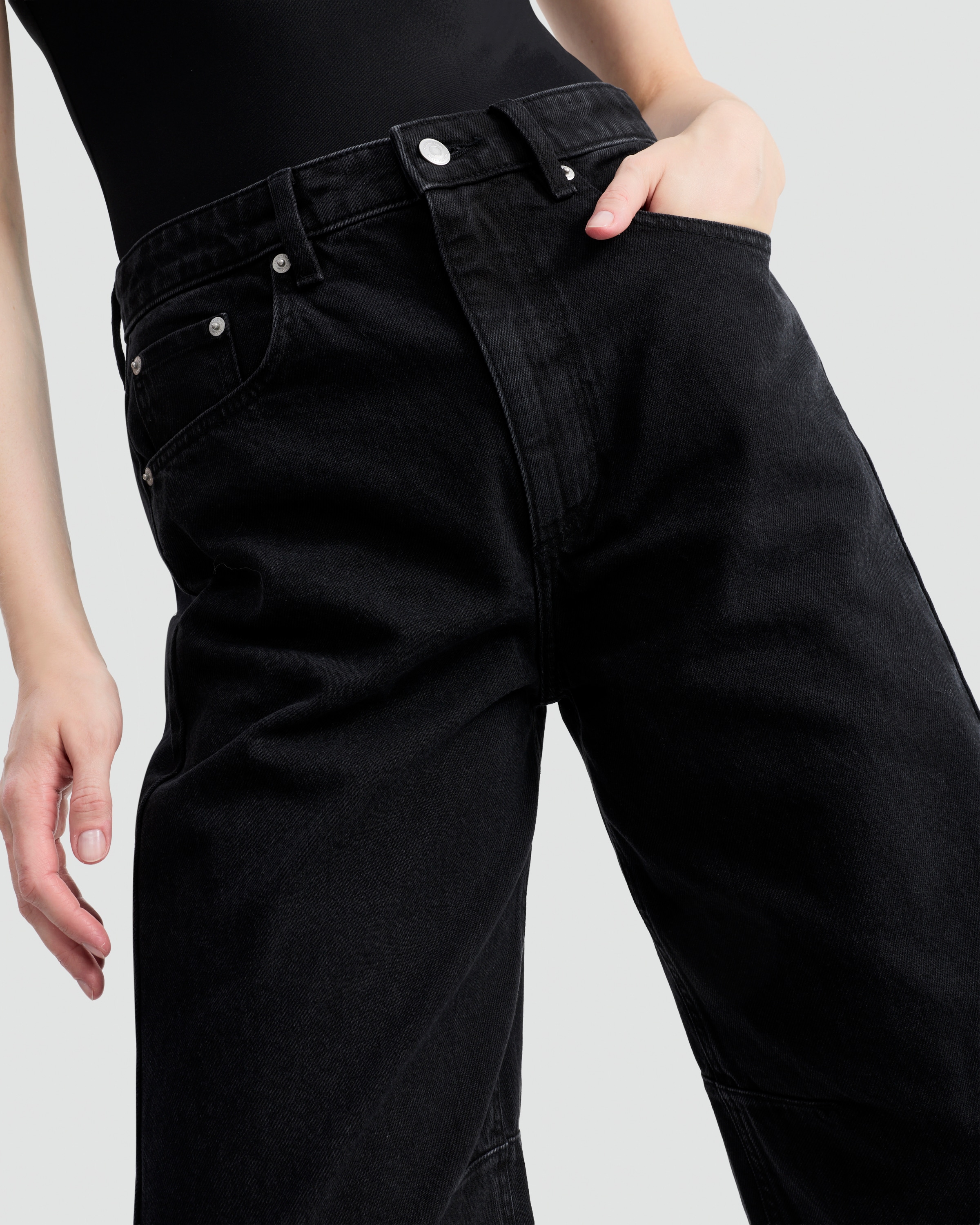 F&F High Rise Barrel Leg Jeans in Black thumbnail 2