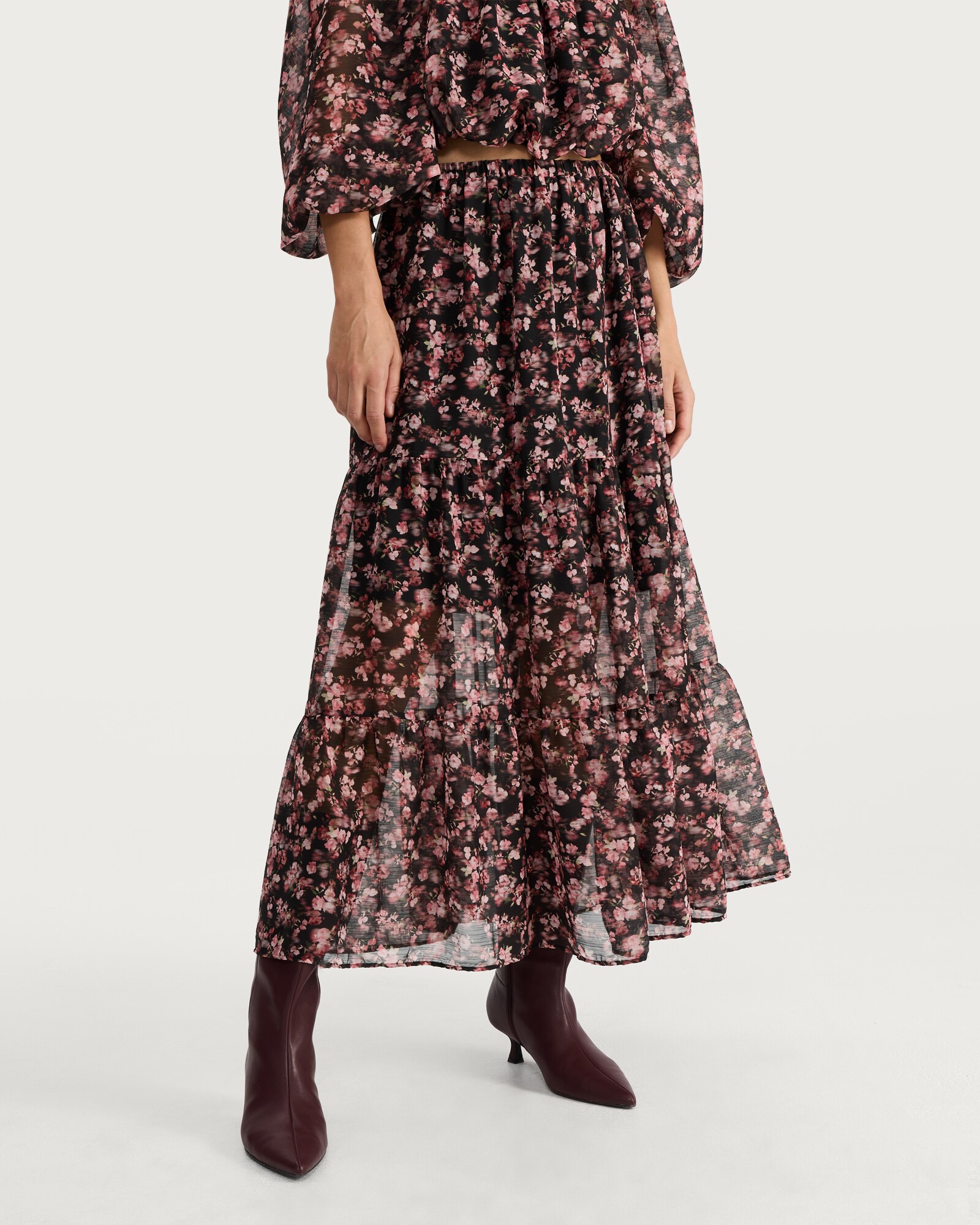 F&F Floral Tiered Co-ord Midi Skirt in Multi Black thumbnail 3