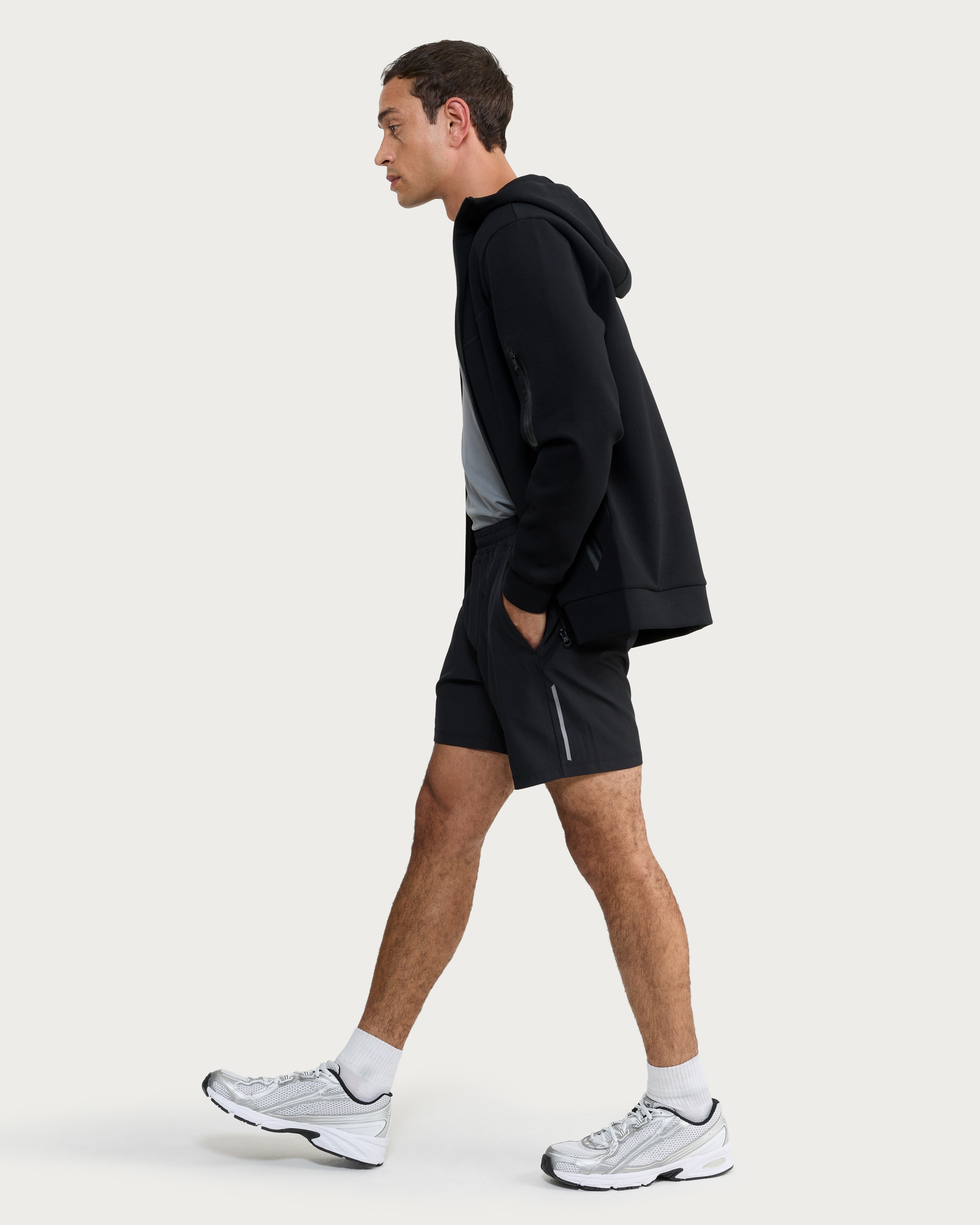 F&F Active ULTRARUN Regular Fit Shorts in Black thumbnail 3