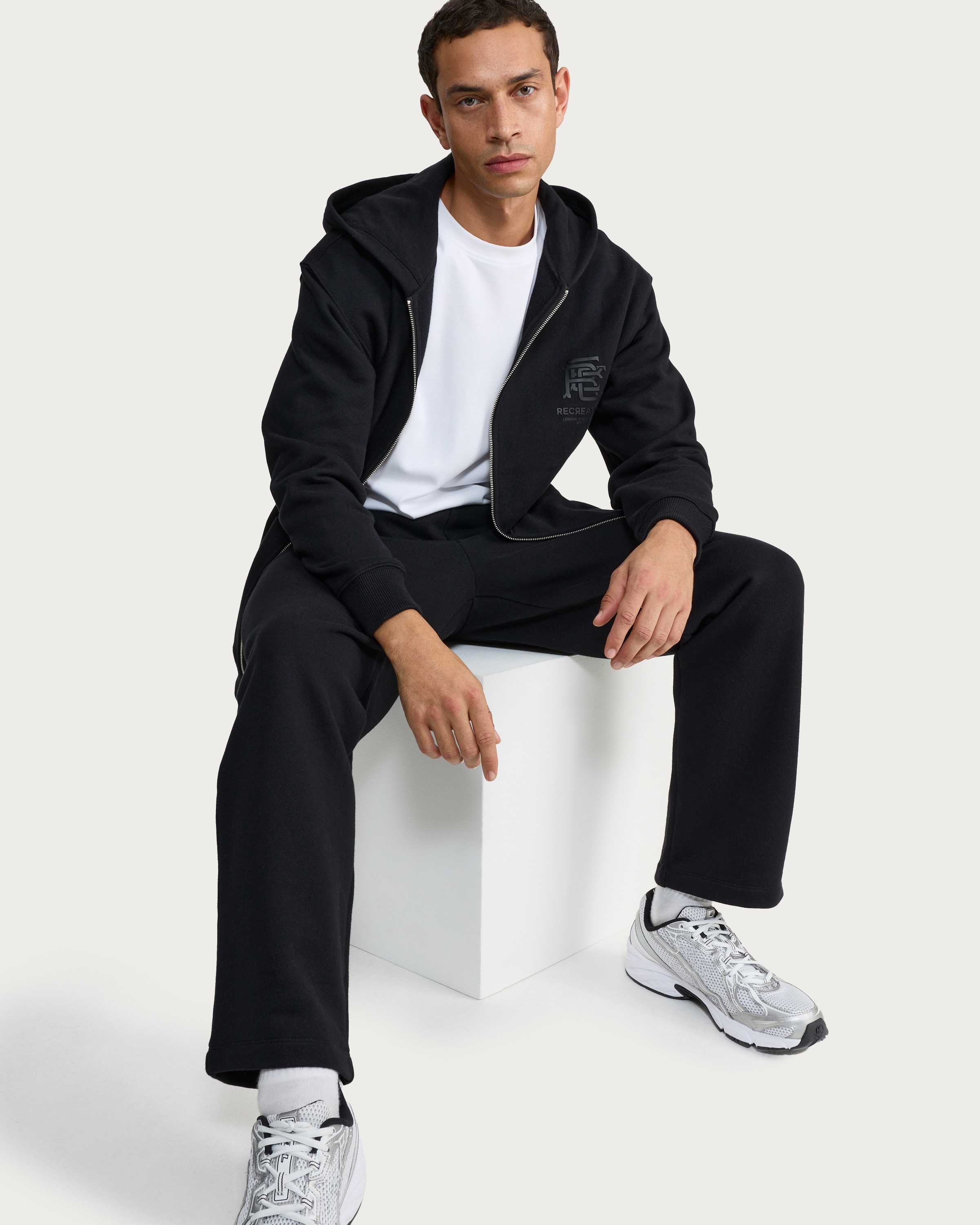 F&F Active EVERYHOUR Heavyweight Oversized Fit Hoodie in Black thumbnail 3