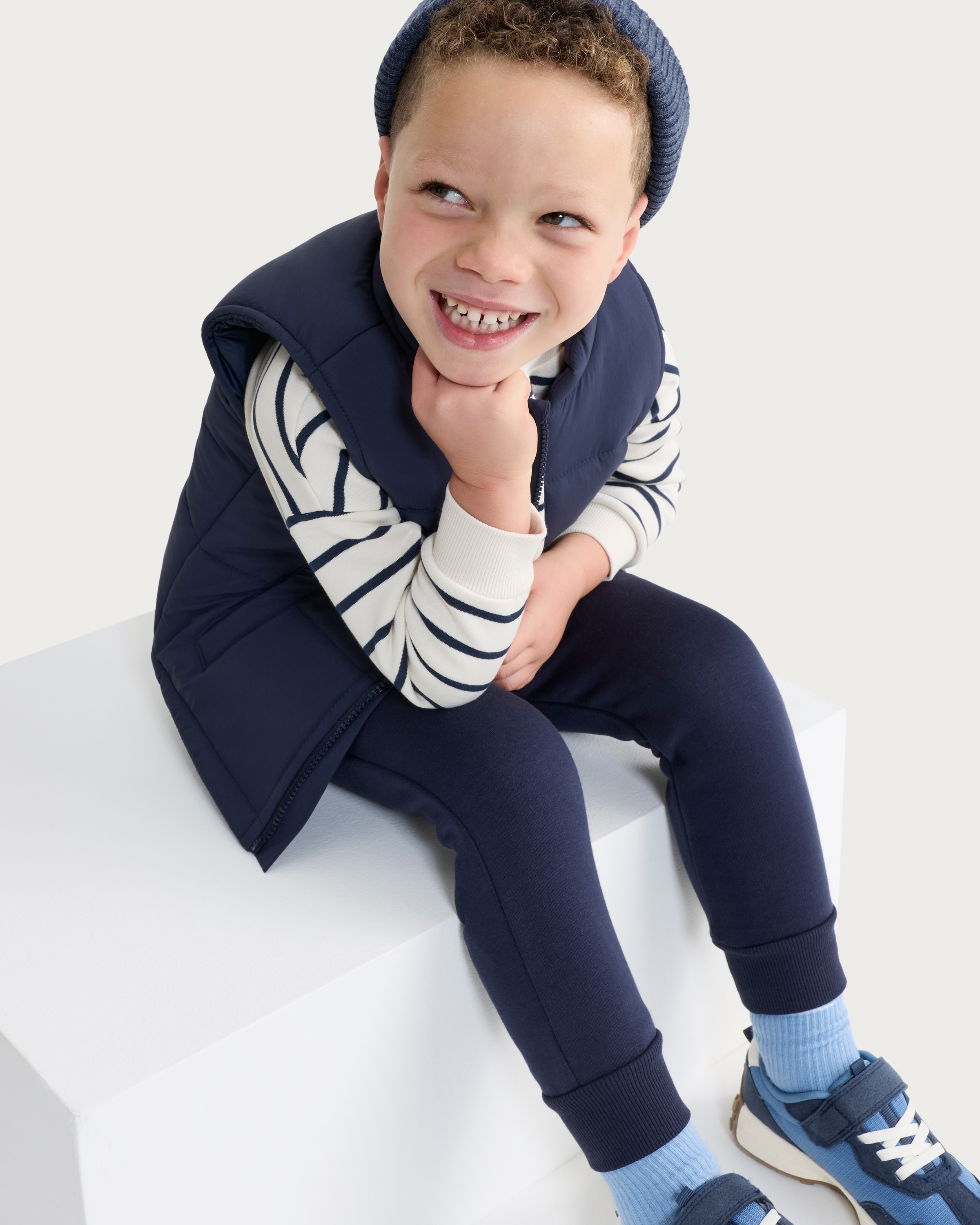 F&F Boys 3-Piece Padded Gilet, Sweatshirt and Joggers Set in Navy thumbnail 2