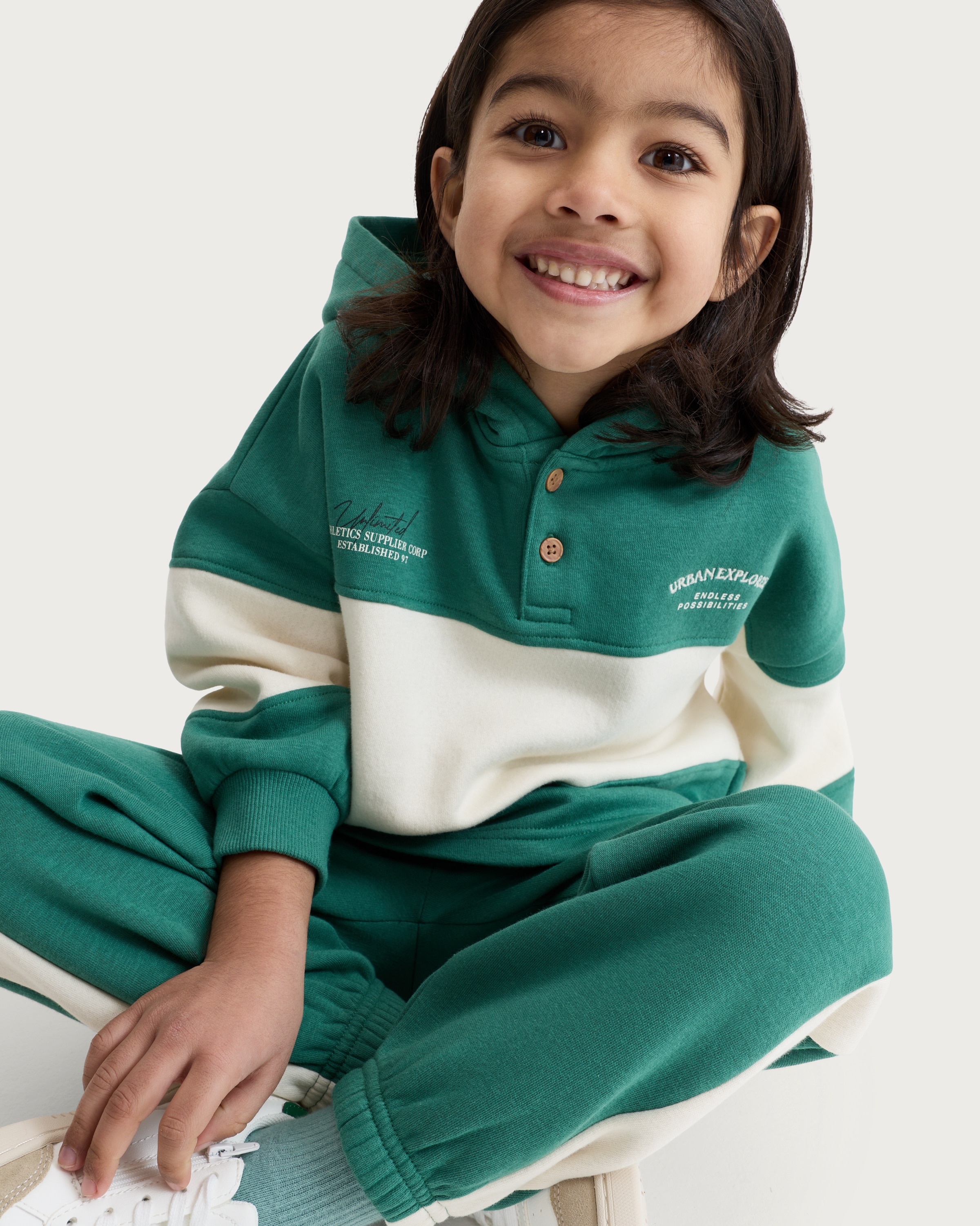 F&F Boys 2-Piece Cotton Rich Colour Block Slogan Hoodie and Joggers Set in Green