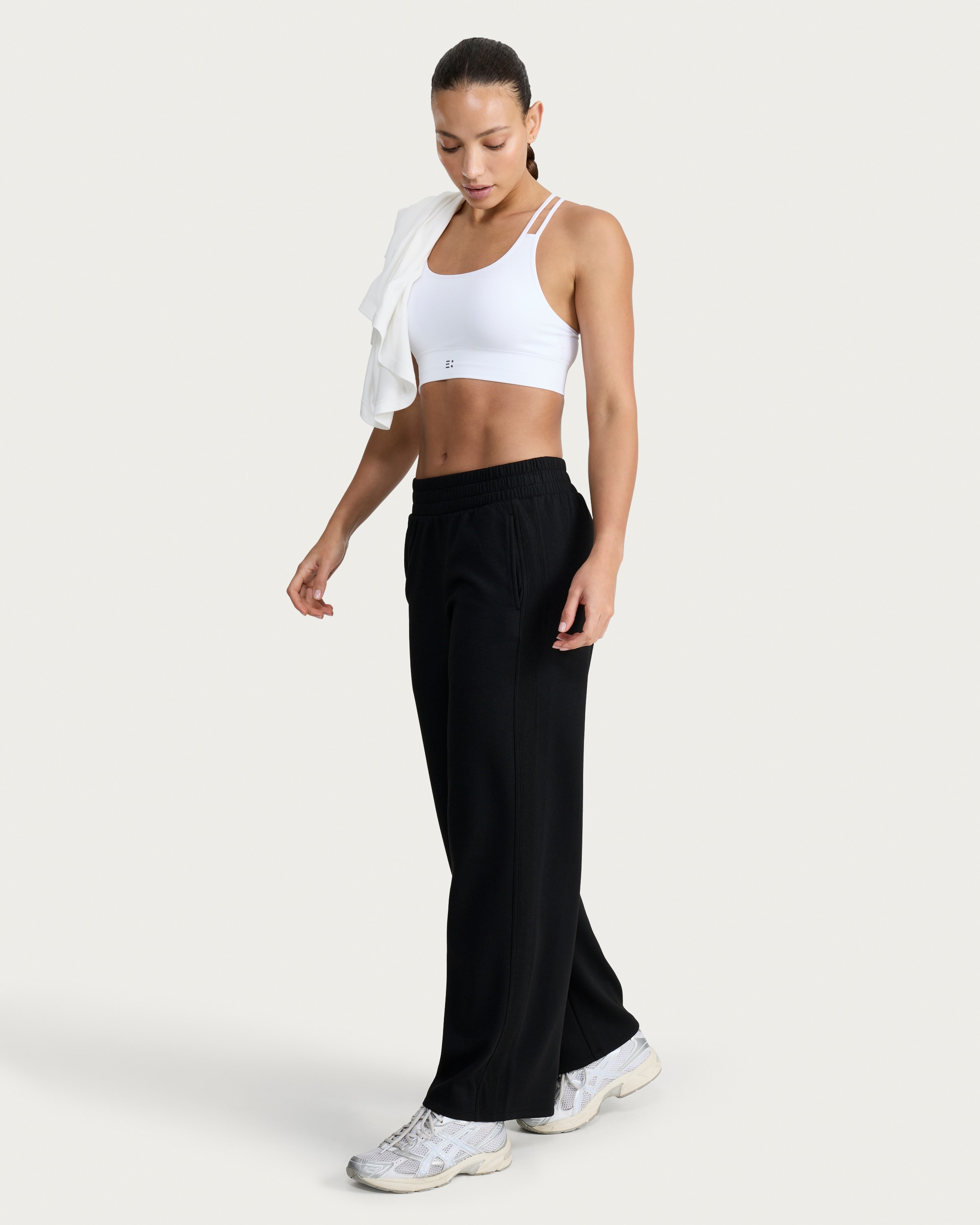 F&F Active Wide Leg Joggers in Black thumbnail 2