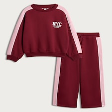 F&F Girls NYC Brooklyn Sweatshirt and Joggers Set in Burgundy thumbnail 3