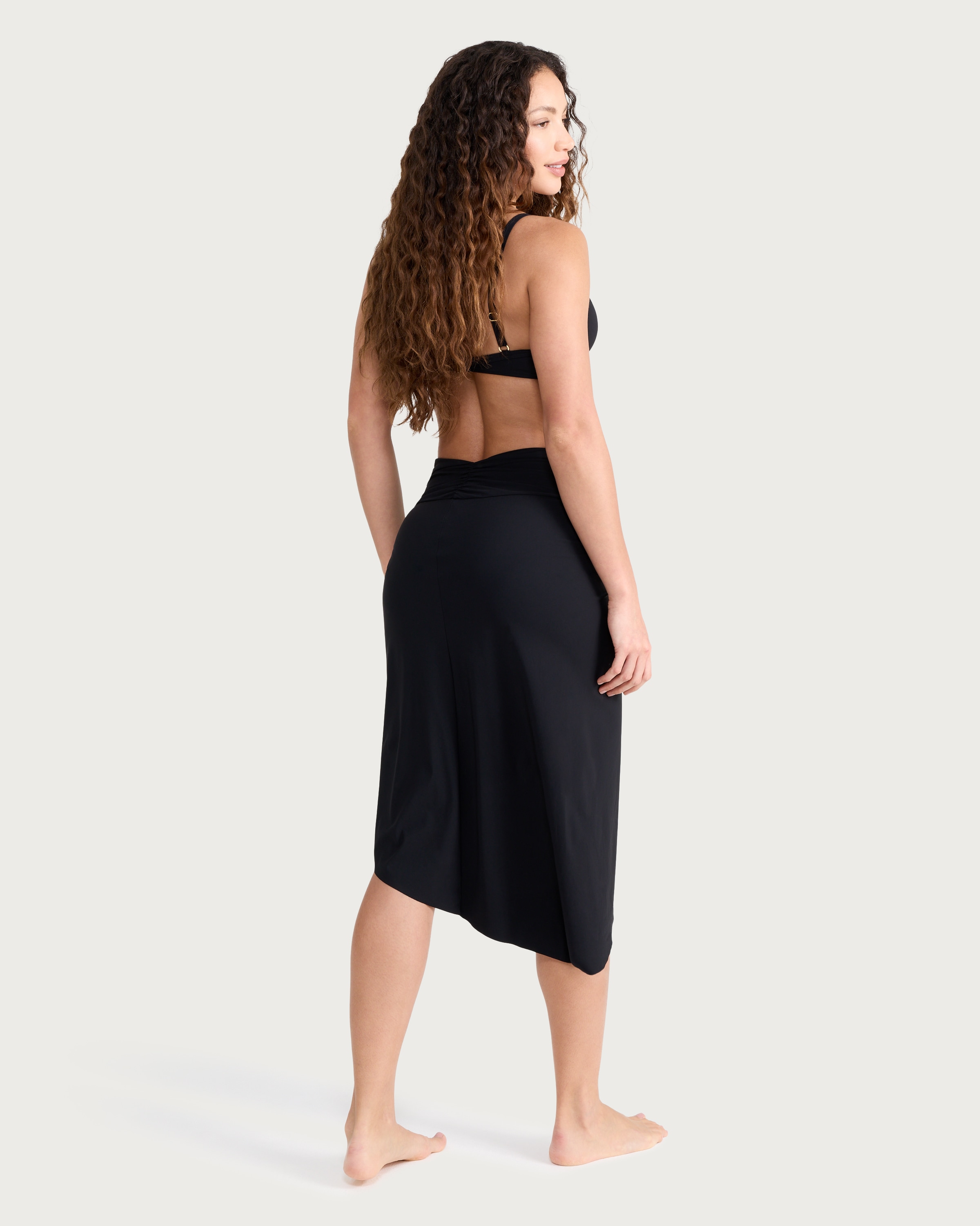 F&F Contour Twist Front Sarong in Black thumbnail 3