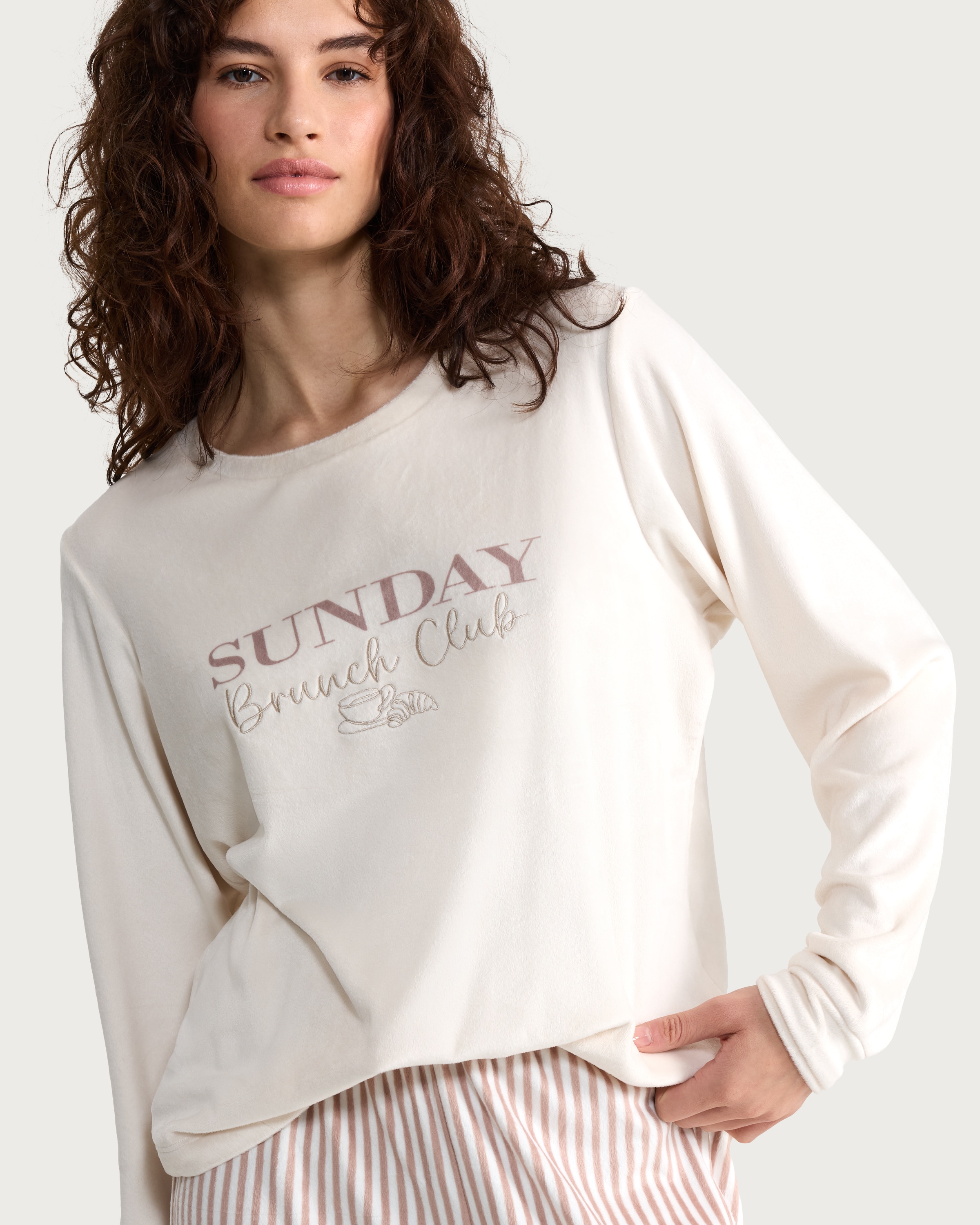 F&F Sunday Brunch Club Fleece Pyjama Set in Neutral thumbnail 2