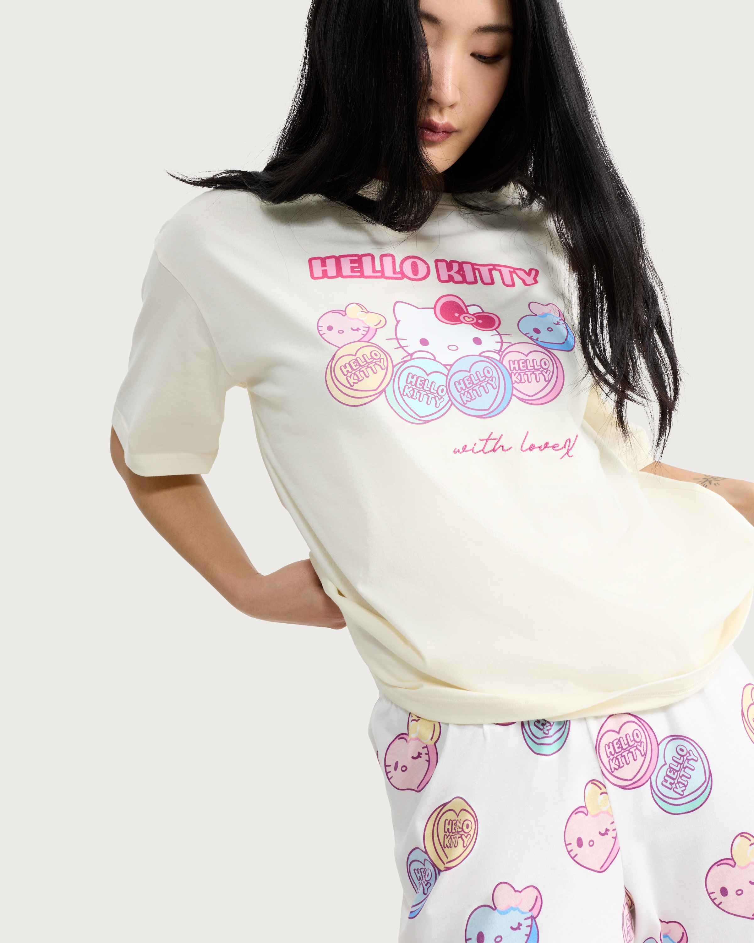 Hello Kitty Pure Cotton Pyjama Set in Multi Yellow