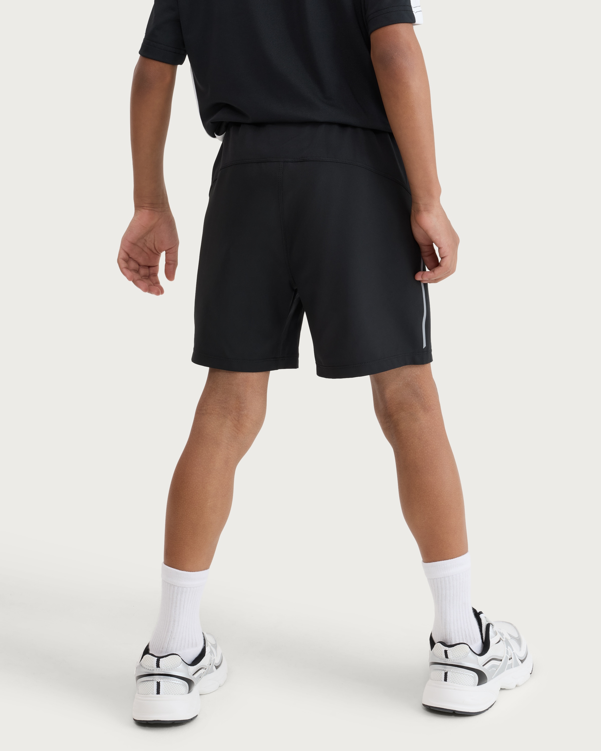 F&F Active Boys ULTRARUN Reflective Trim Shorts in Black thumbnail 3