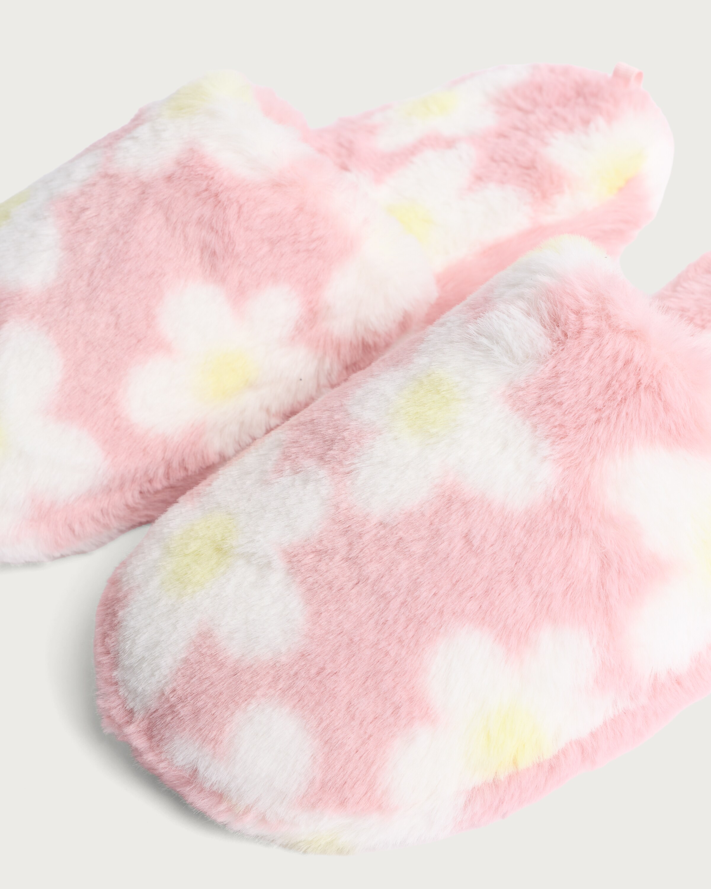 F&F Faux Fur Daisy Print Mule Slippers in Pink thumbnail 3