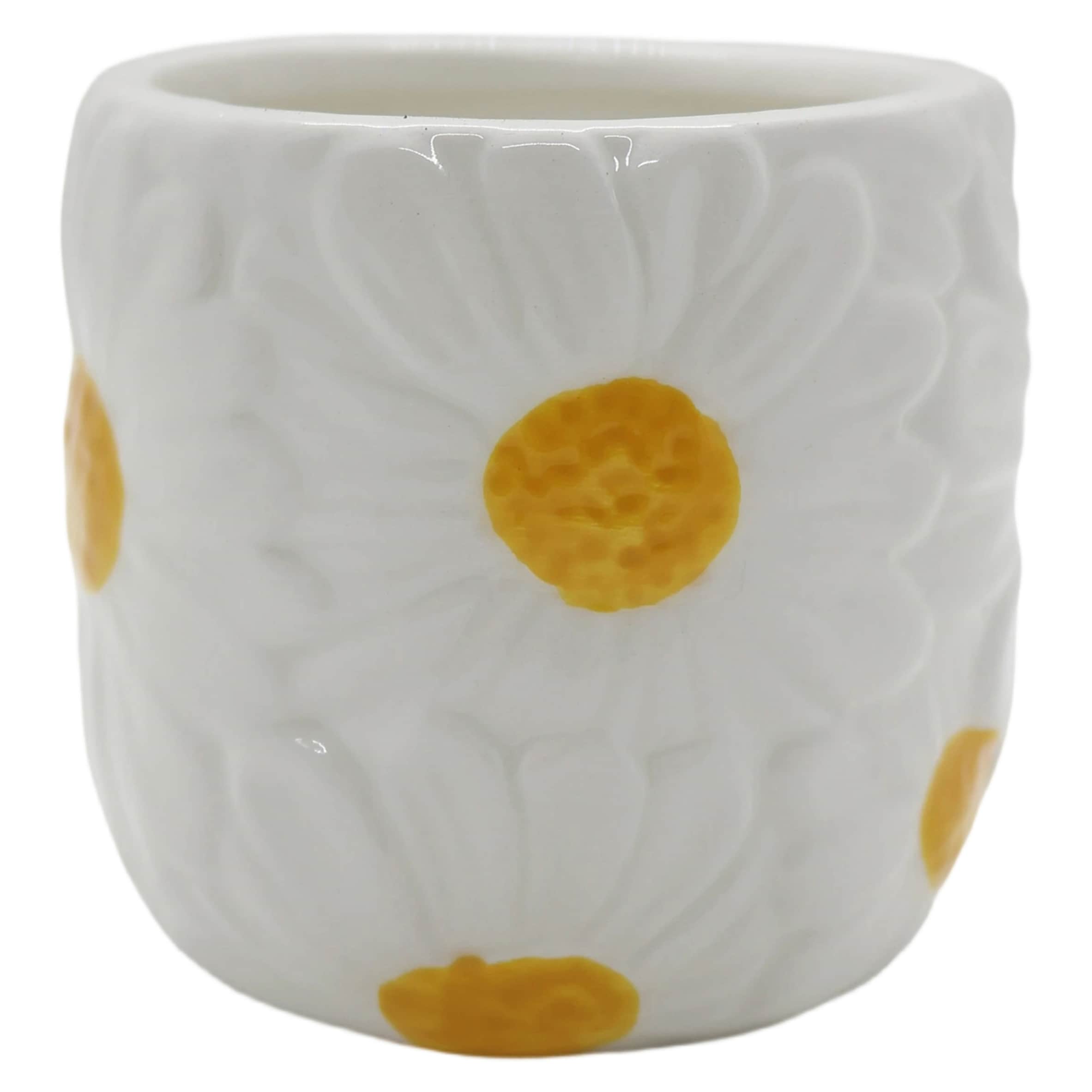 F&F Home Embossed Flower Candle Assortment 160g