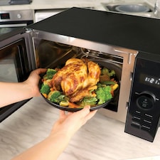 Statesman SKMC0930SB Digital Combination Microwave with Grill and Convection, 900 W, 30 Litre, Black thumbnail 3