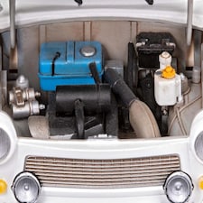 Revell Trabant 601S Builders Choice Model Set (1:24 Scale) thumbnail 5