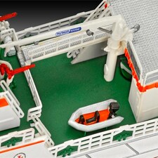 Revell Hermann Marweded Search & Rescue Vessel (1:200 Scale) thumbnail 5