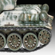Revell Russian T-34-85 (1:72 Scale) thumbnail 5
