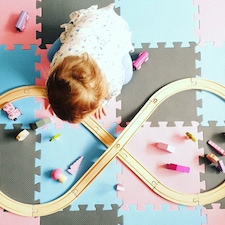 Bigjigs Rail Wooden Fairy Figure Of Eight Train Set - 35 Pieces thumbnail 9