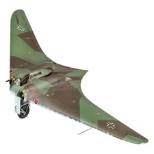 Revell German Horten Go229 A-1 (1:48 Scale) thumbnail 2