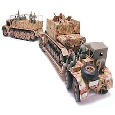 Tamiya 18t Heavy Half-Track Famo & Tank Transporter (1:35)