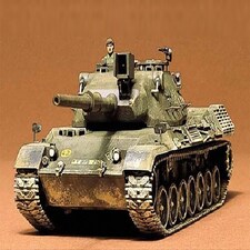 Tamiya West German Leopard Medium Tank (1:35 Scale)