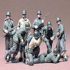Tamiya US Infantry West Europe (1:35 Scale)