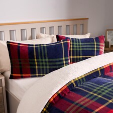 OHS Oxford Check Soft Sherpa Fleece Duvet Cover and Pillowcase Set | Red | King thumbnail 3