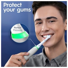 Oral-B iO 6 Grey Electric Toothbrush thumbnail 5
