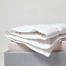 Homescapes Goose Down 13.5 Tog Duvet for Winter, Double thumbnail 2