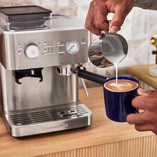 KitchenAid Semi Automatic Espresso Machine with Burr Grinder Stainless Steel thumbnail 4