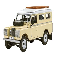 Revell Land Rover Series III LWB Commercial Kit (1:24 Scale) thumbnail 3
