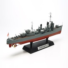 Tamiya Japanese Navy Destroyer Kagero (1:350 Scale)