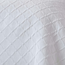 Homescapes White Cotton Contemporary Diamond Pattern Matelassé Bedspread - King | White thumbnail 3