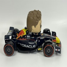Max Verstappen And Car Red Bull Formula 1 F1 Vinyl Figure 15 cm x 12 cm Funko Pop 72617 thumbnail 3