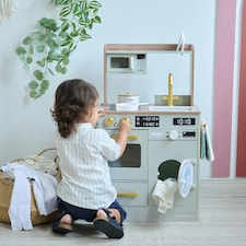 Teamson Kids Wooden Play Kitchen Little Chef with Mini Garden and Washing Machine Green thumbnail 3